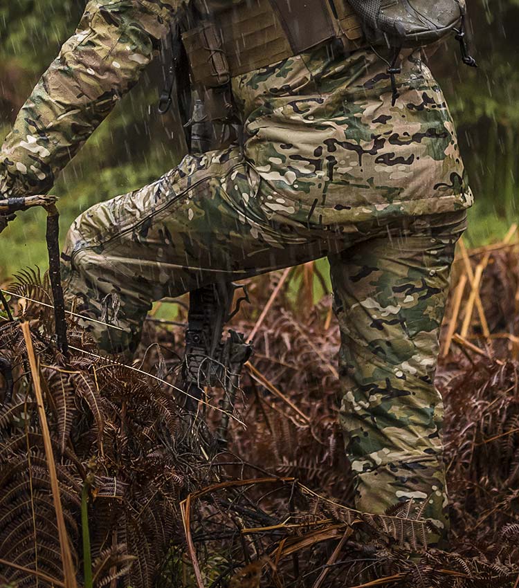 Multicam store rain pants